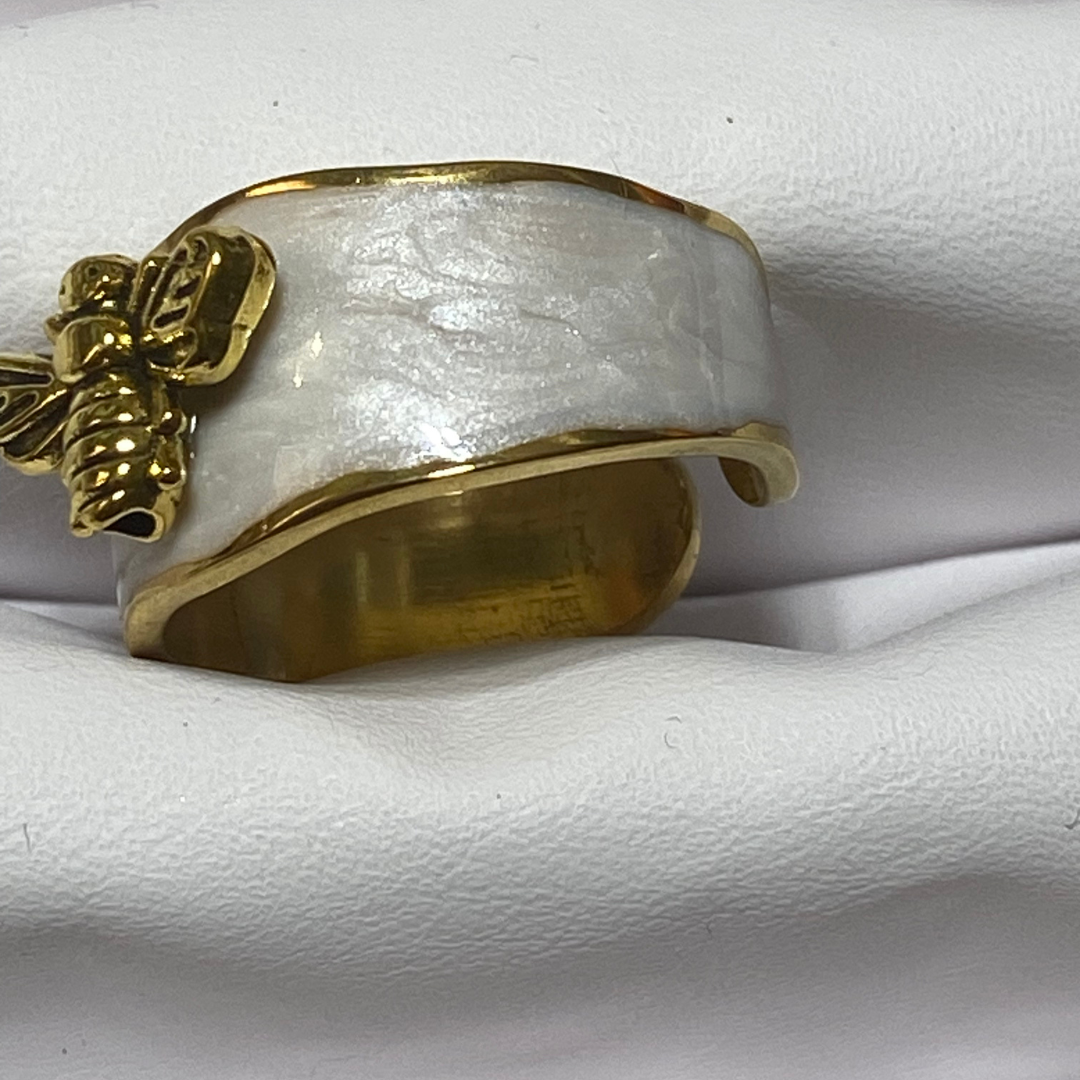 Queen Bee Cuff Ring